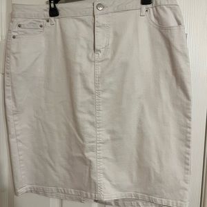COPY - White denim skirt